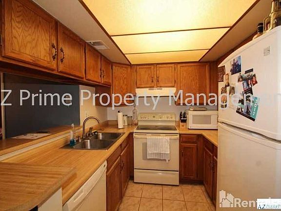 4th image of 540 N May St APT 1127