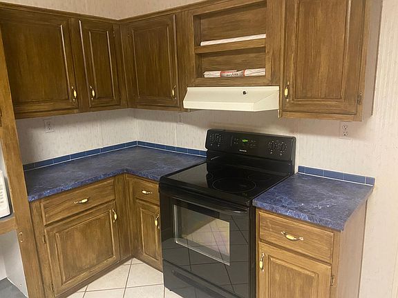 4th image of 1260 E Justice Way