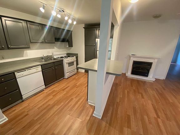 5th image of 883 Monroe Dr NE APT 3