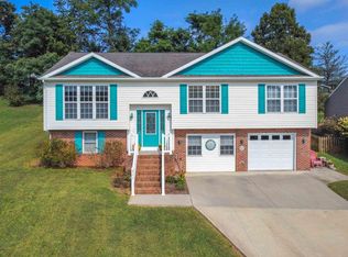 808 Ritchie Blvd, Staunton, VA 24401