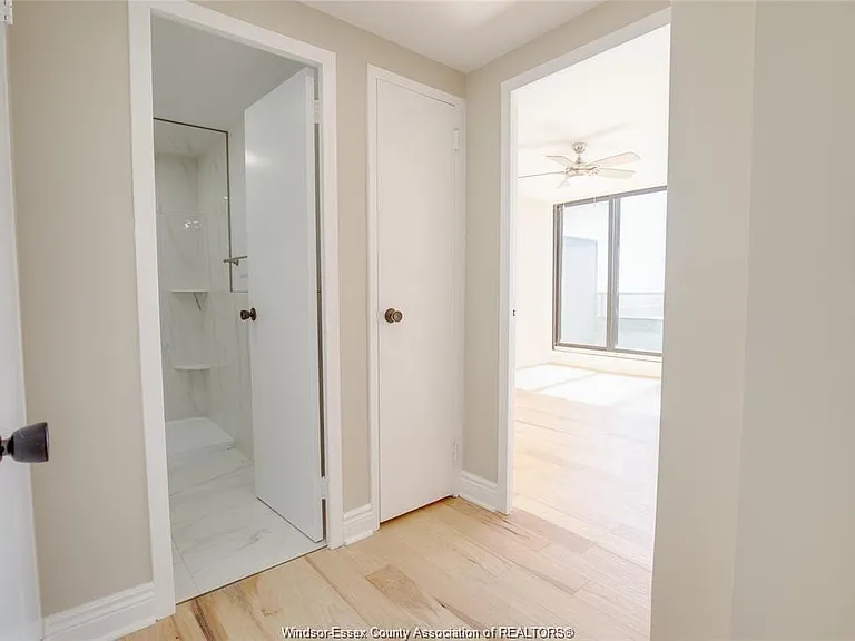 111 Riverside Dr E #1607 — Photo 15