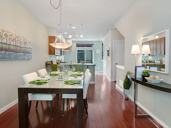 2nd image of 2203 NW Moraine Pl #32