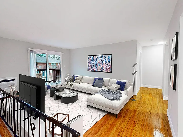 2-3 Stratford Apartments — Photo 3