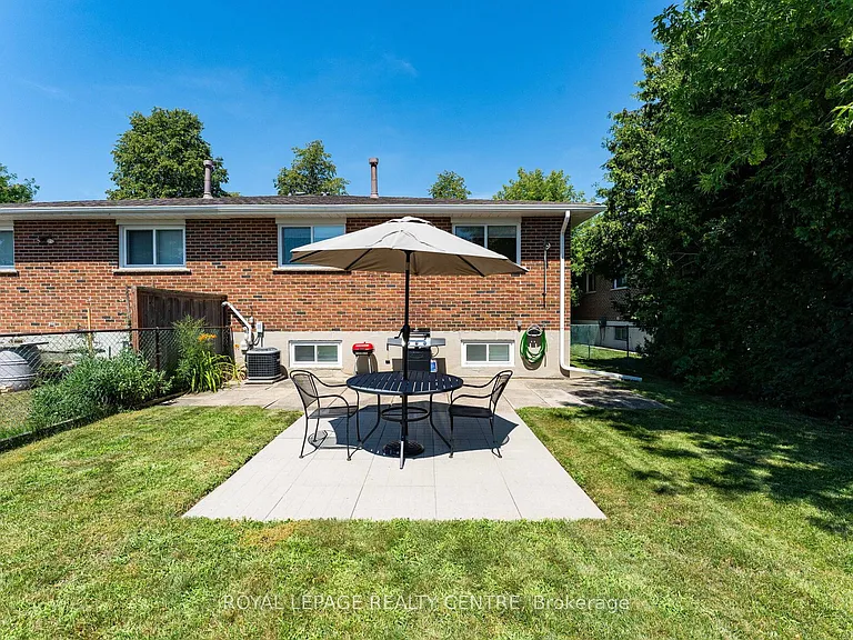 540 Cavell Dr — Photo 26