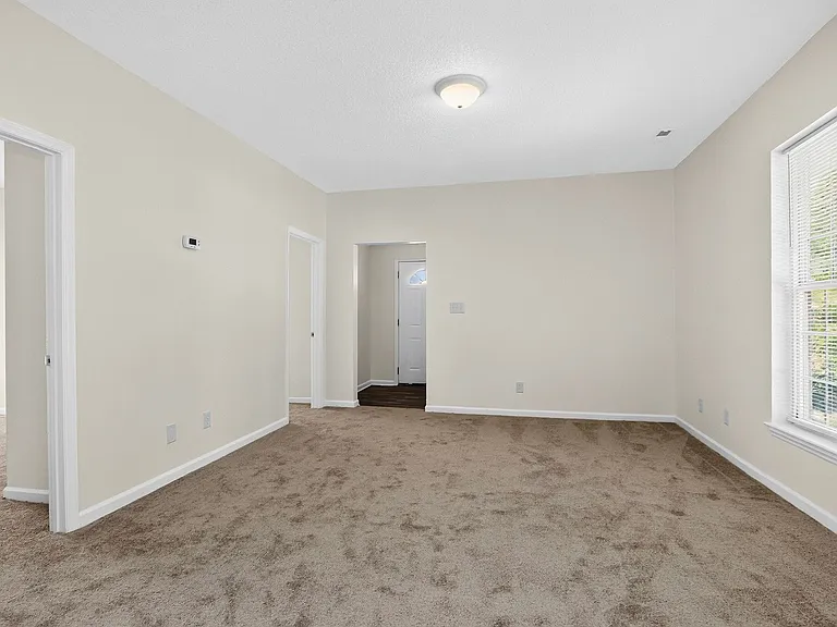 3200 Boyd St — Photo 3