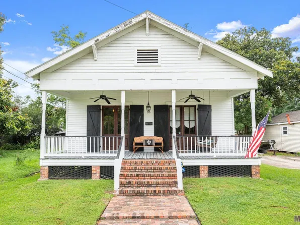 356 Courthouse St, Port Allen, LA 70767