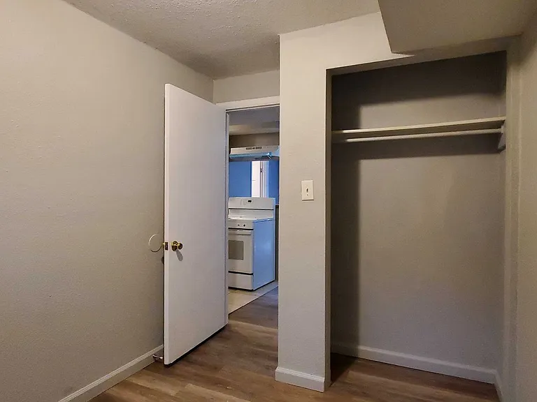 1129 S Raritan St — Photo 13