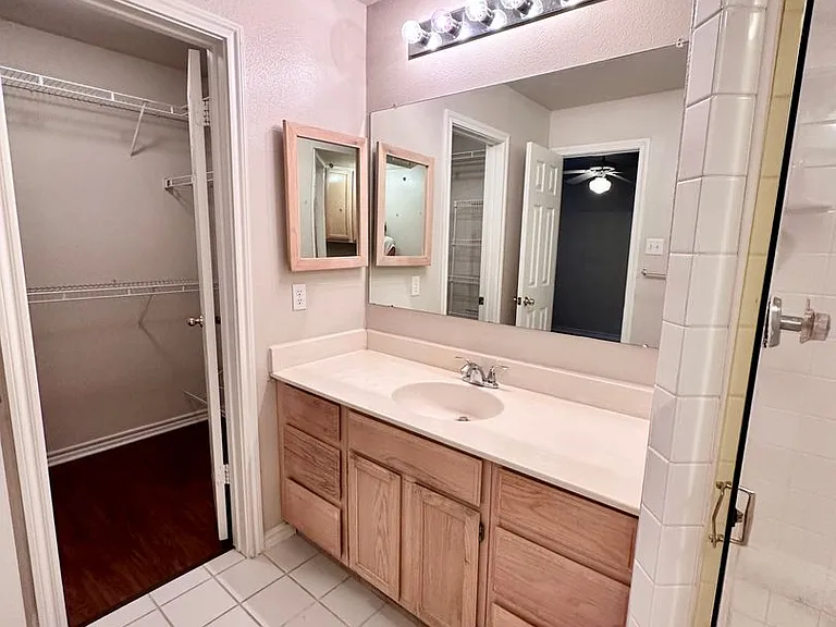 6804 N Capital Of Texas Hwy #422 — Photo 16
