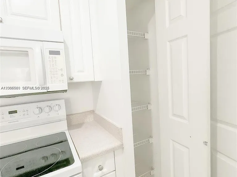 17150 N Bay Rd #2602 — Photo 12