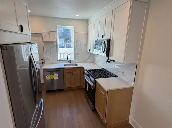 1545 S Taylor St, Philadelphia, PA 19146