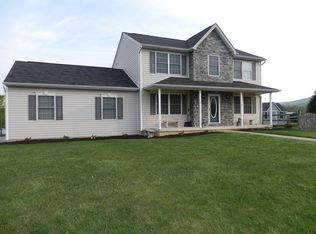 2 Sunhigh Dr, Thurmont, MD 21788