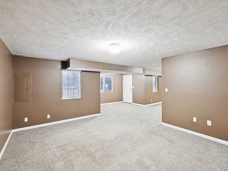 Stone Ridge Estates Apartments & Duplexes — Photo 186
