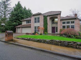 5901 SW Knightsbridge Dr, Portland, OR 97219