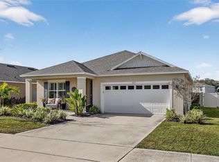 5211 Mahogany Dr, Mount Dora, FL 32757
