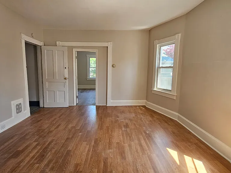 57 Ridgewood St #1 — Photo 3