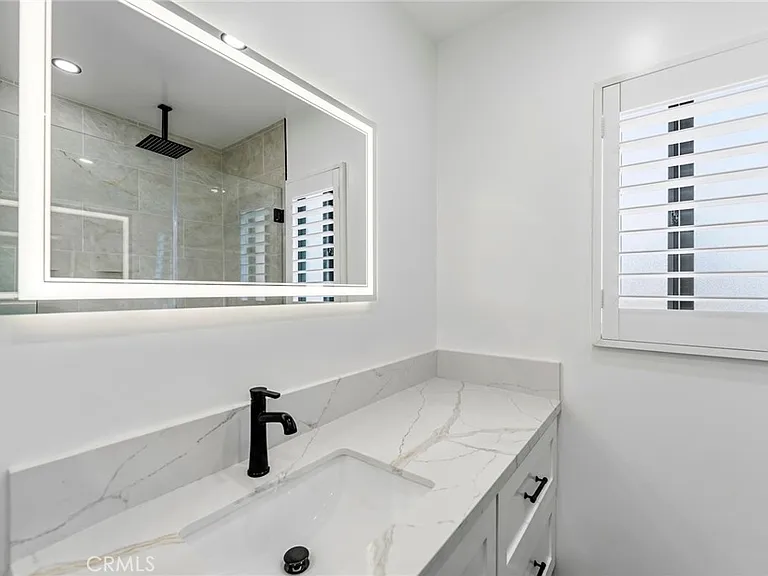 13339 Crocker St — Photo 18
