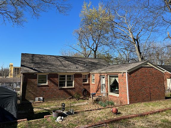 5th image of 2214 Larimore Dr
