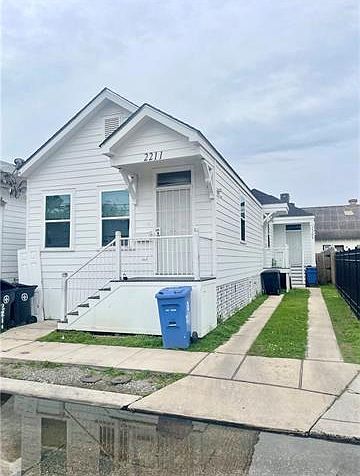 1st image of 2211 Port St
