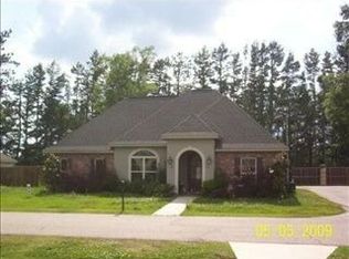 19263 Greenleaf Cir, Ponchatoula, LA 70454