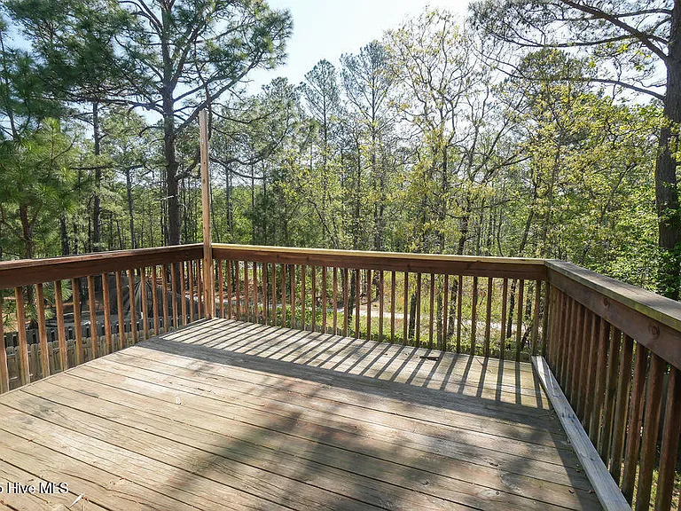 315 Adams Cir — Photo 27