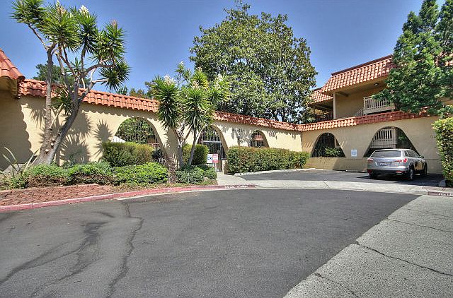 1st image of 1063 Alta Mira Dr APT B