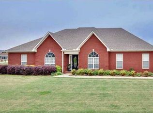 1000 Spencer Way, Tuscumbia, AL 35674