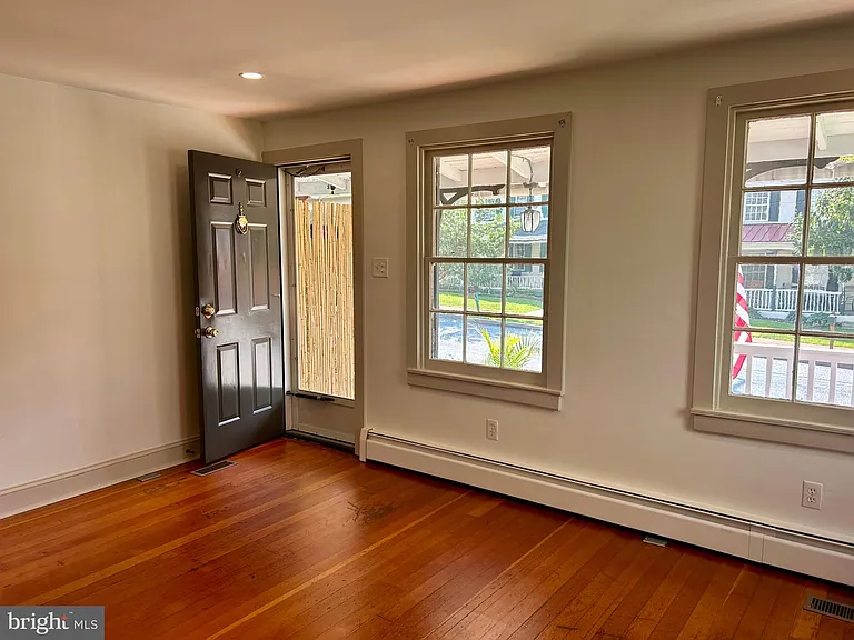 1327 W Strasburg Rd — Photo 4