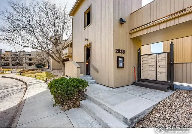 2938 Kalmia Ave #18 — Photo 5