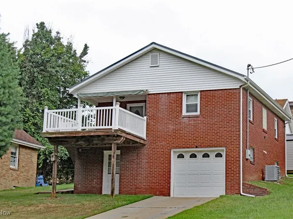 205 Saint Ann Way, Weirton, WV 26062