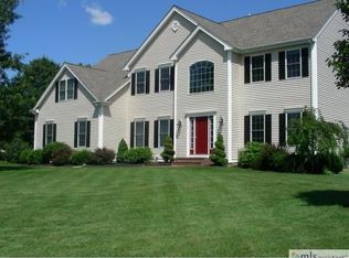 1 Noreen Rd, Mansfield, MA 02048