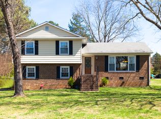 5704 Old Well St, Durham, NC 27704