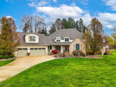 7690 Lake Royale Blvd, Kent, OH, 44240