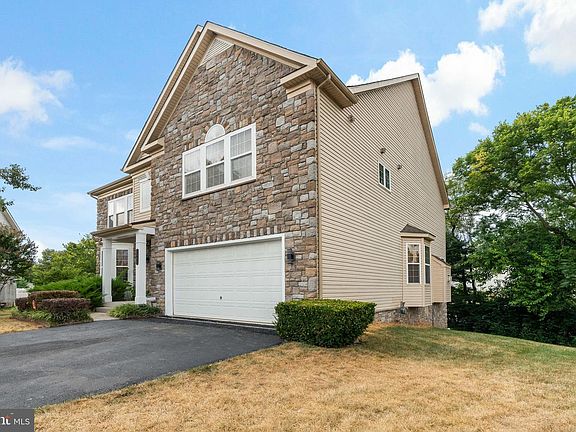 5th image of 1501 Mohican Ct