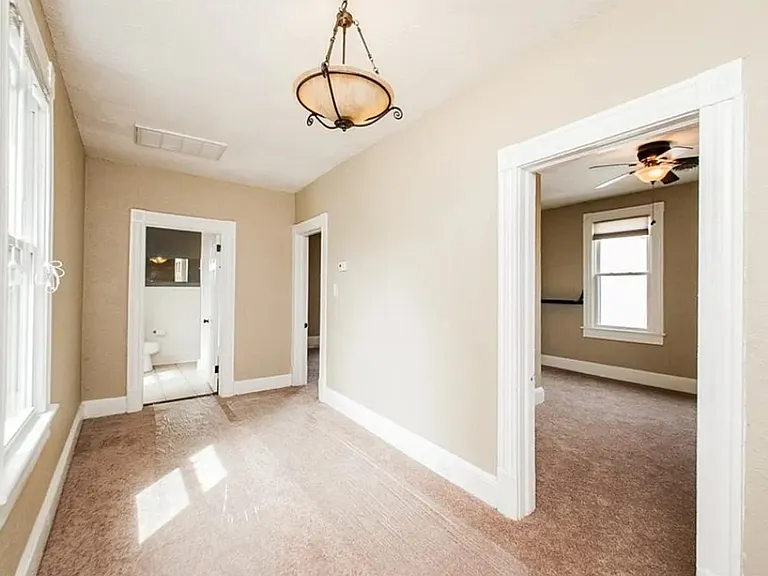126 Hough Ave — Photo 4