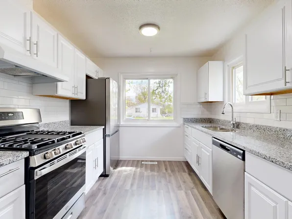 1413 Park St, Saint Paul, MN 55117