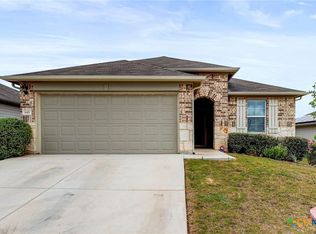 849 Gerardia Ct, Seguin, TX 78155