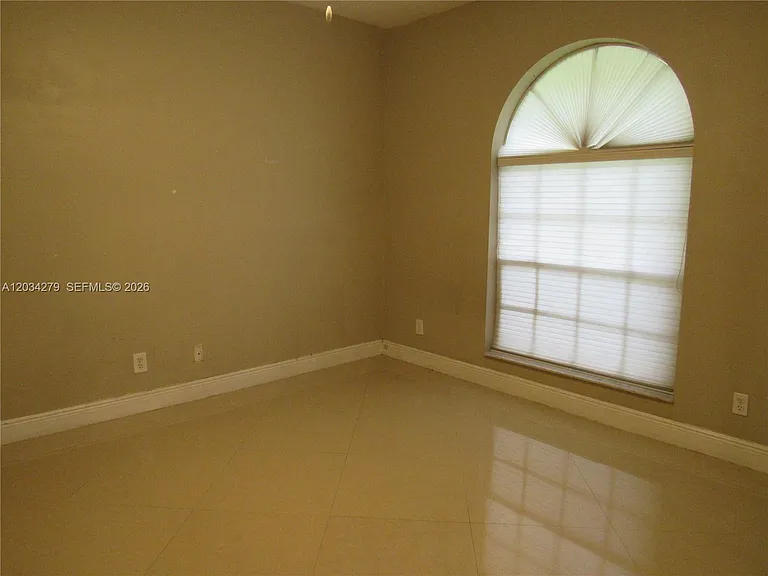10255 Guatemala St — Photo 22