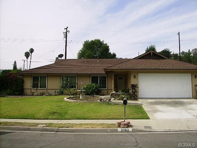 1st image of 2363 Cuatro Dr