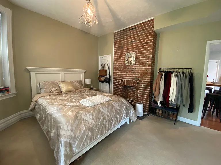 121 Grandview Ave #6 — Photo 9