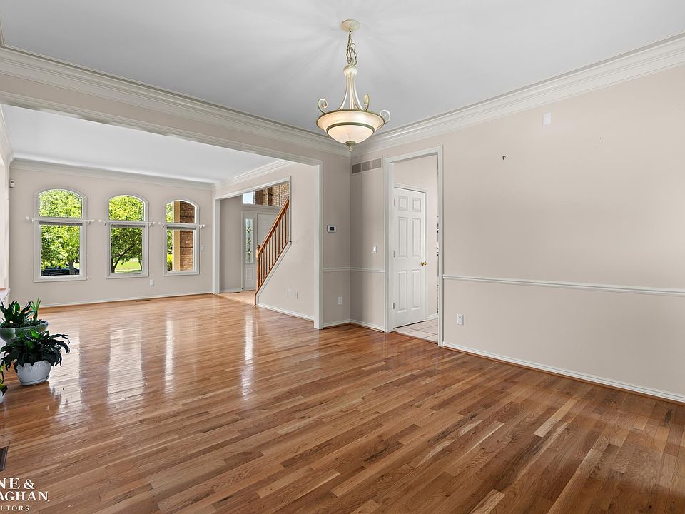 94 Ingram Dr, photo 18