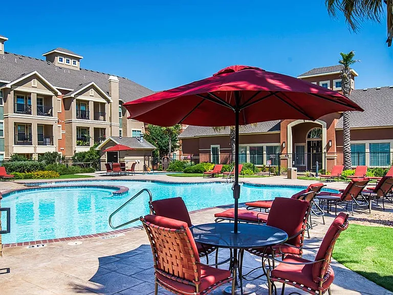 The Palms at Briarwood — Photo 18