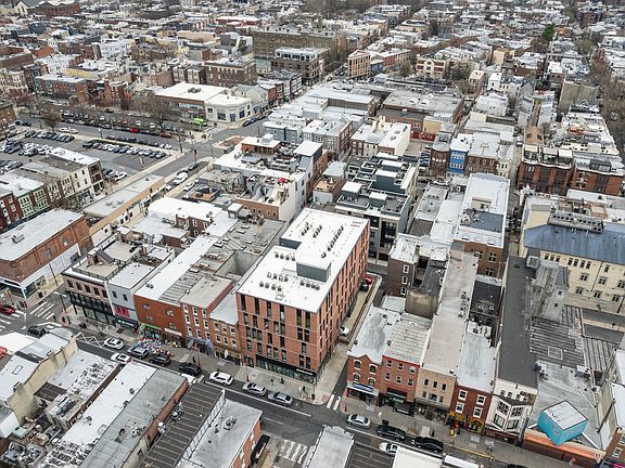 3rd image of 514 South St #402