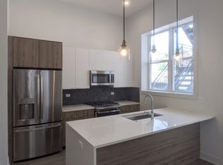 2120 W Belmont Ave #1R, Chicago, IL 60618