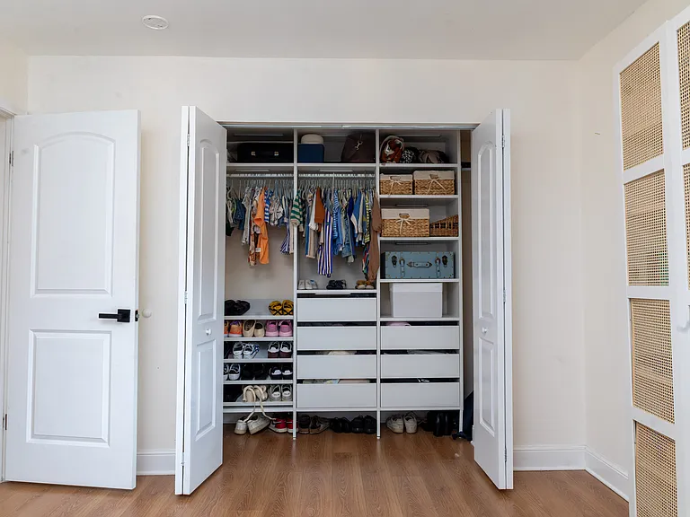 450 SE 7th St #232 — Photo 25