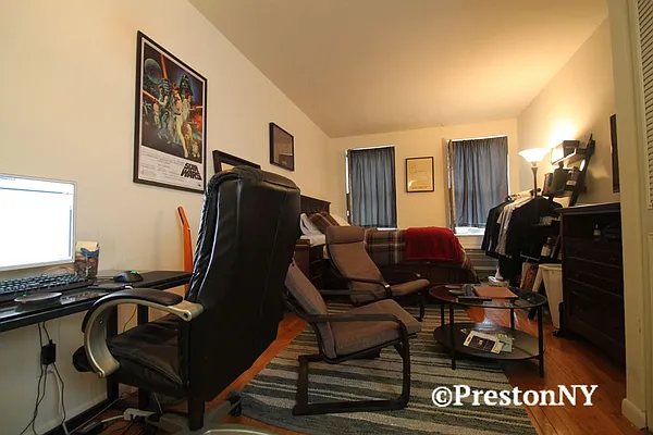 Rented by JM Preston Properties LLC | media 19