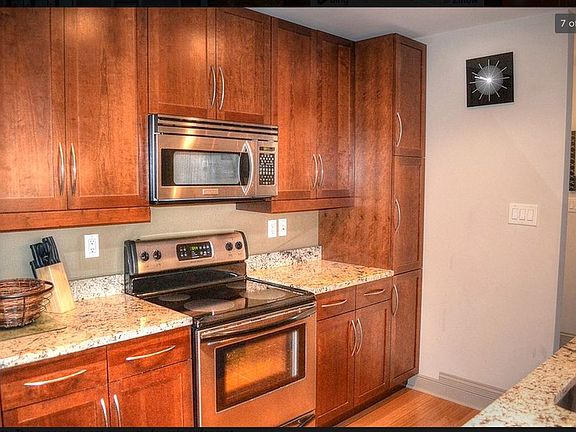 3rd image of 4440 Olive St APT 200