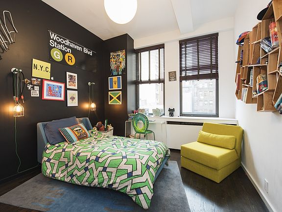 4th image of 252 W 30th St APT 5A