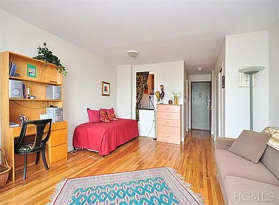 Sold by Chintan Trivedi | media 2