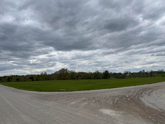 3rd image of 4 Chilson Rd