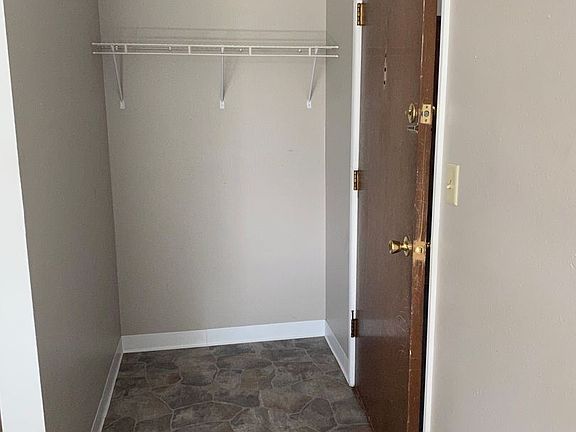 3rd image of 734 11th St NE #11605905